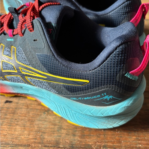 SIZE 12 - Asics Men's GEL-Trabuco 11 - Picture 5 of 5
